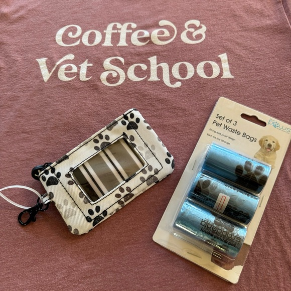 Coffee & Vet School Tee Sz L & extra necessities 🐾 - Picture 4 of 5